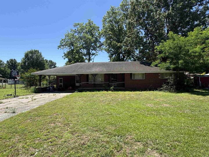 Property Photo:  1209 Basil Street  AR 72422 