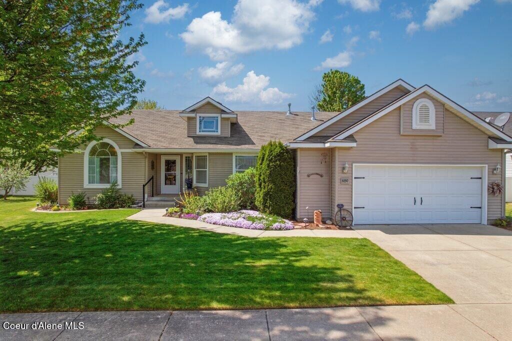 Property Photo:  8297 N Ainsworth Dr  ID 83835 