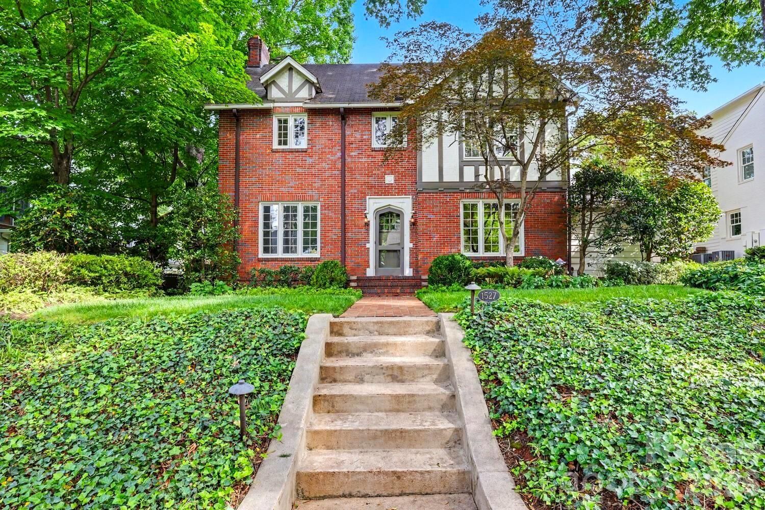 Property Photo:  1527 Stanford Place  NC 28207 