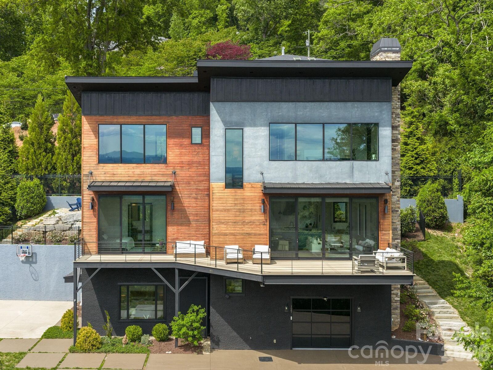 Property Photo:  127 N Griffing Boulevard  NC 28804 