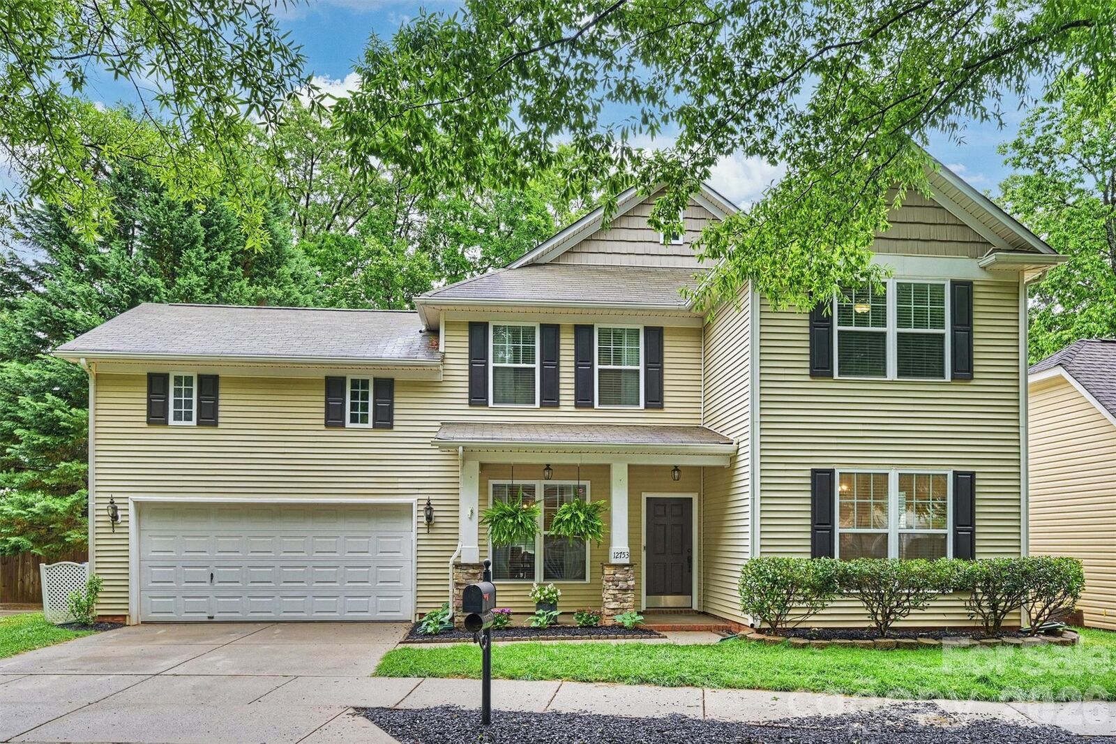 Property Photo:  12753 Cross Dale Drive  NC 28078 