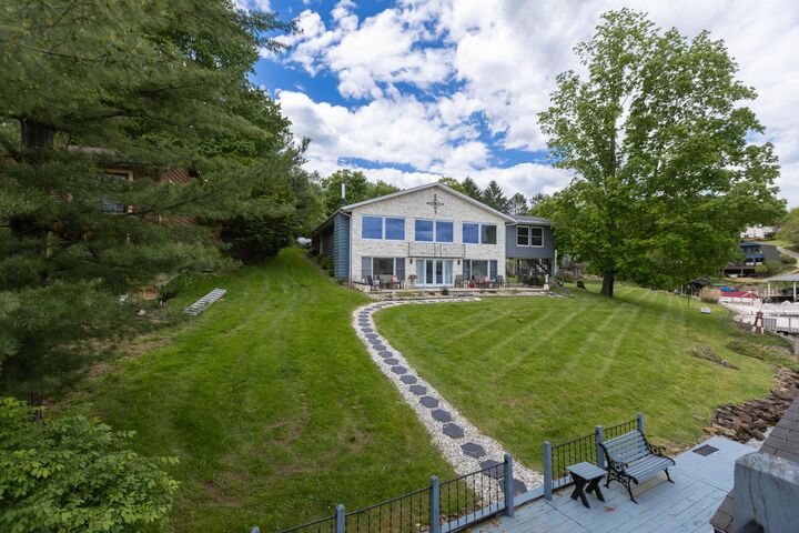 Property Photo:  381 Northern Spy Circle  OH 43028 