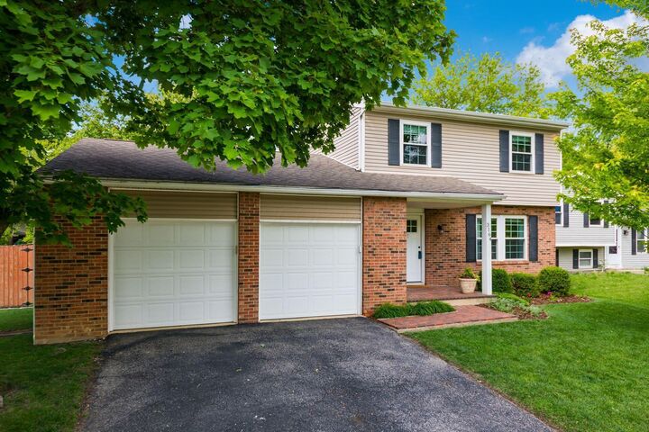 Property Photo: 3164 Strathburn Court OH 43017