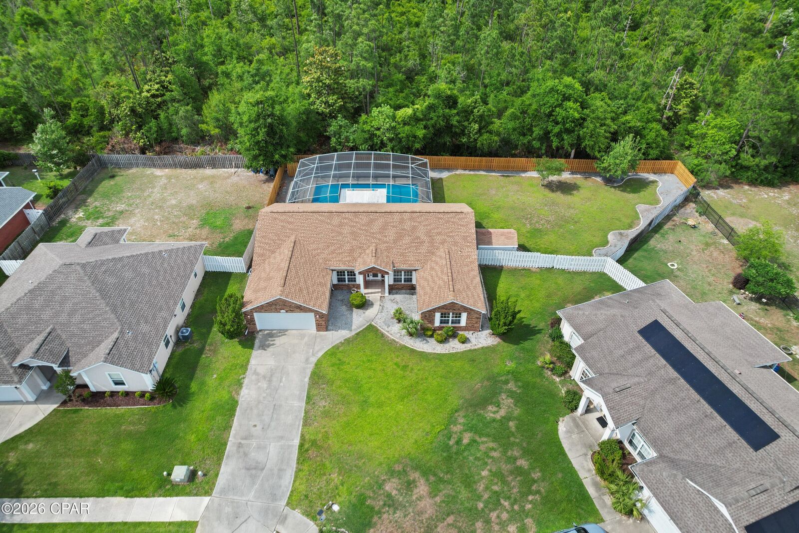 Property Photo: 3720 Bay Tree Road FL 32444