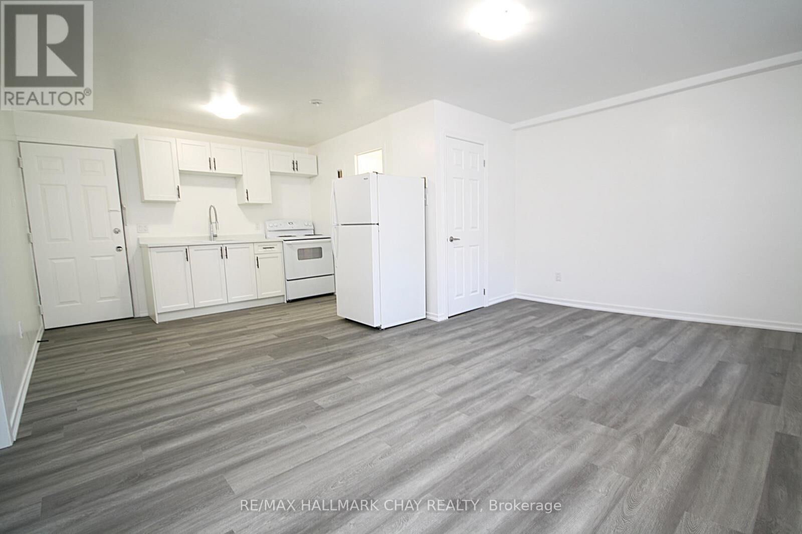 Property Photo:  58 Queen Street West 3  ON L0L 1P0 