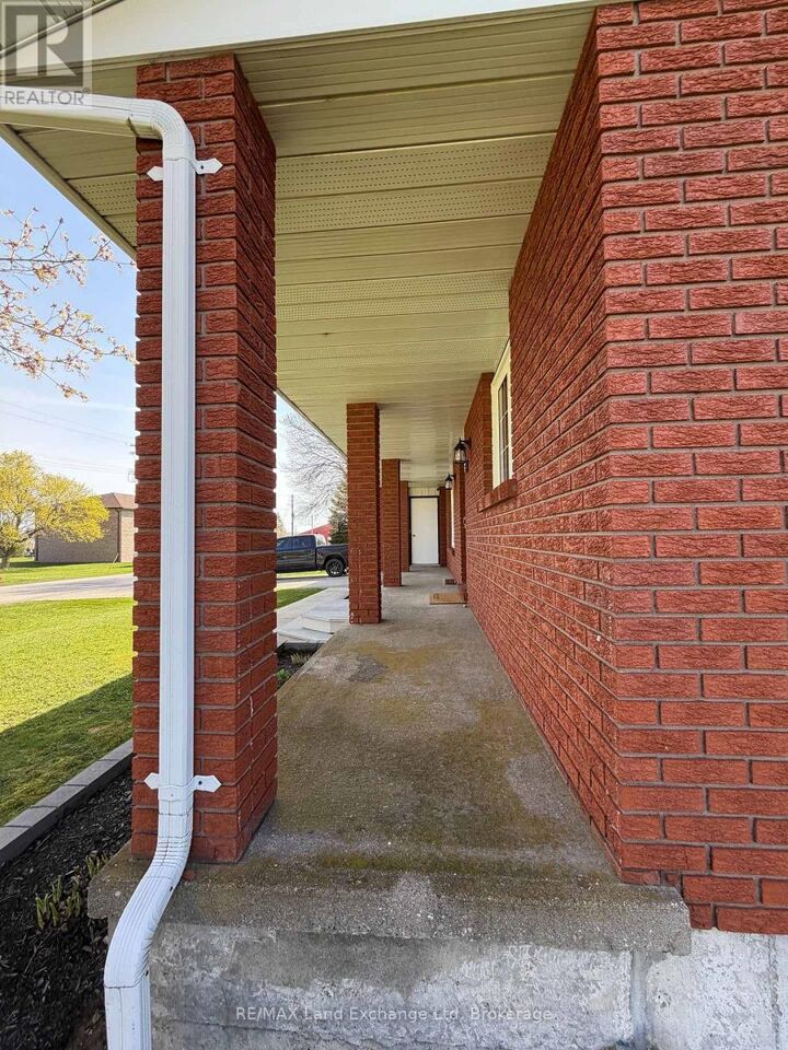 Property Photo:  15 Mitchell Street  ON N0G 1S0 