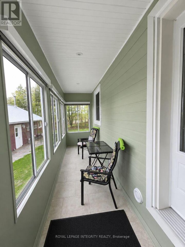 Property Photo:  21770 Concession 9 Road  ON K0C 1Z0 
