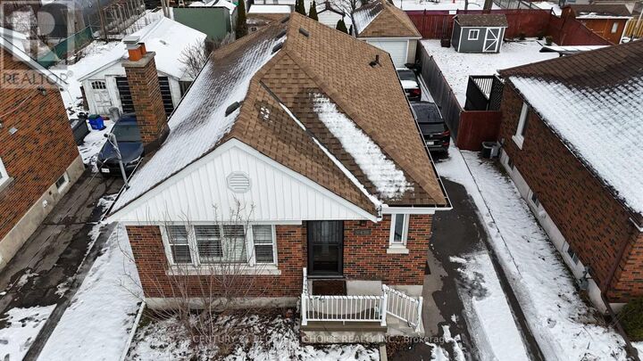 Property Photo:  67 Highland Avenue Main Floor  ON L1H 6A4 