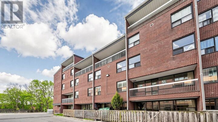 Property Photo:  4060 Lawrence Avenue East 204  ON M1E 4V4 
