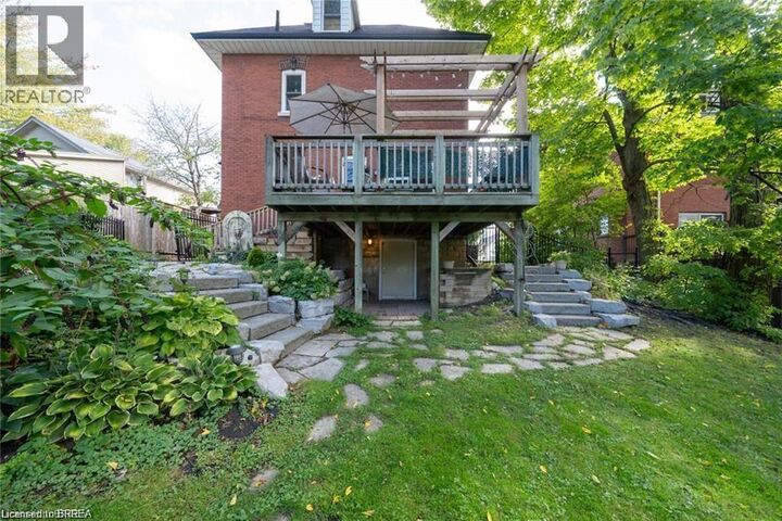 Property Photo:  284 Colborne Street North  ON N3Y 3V5 