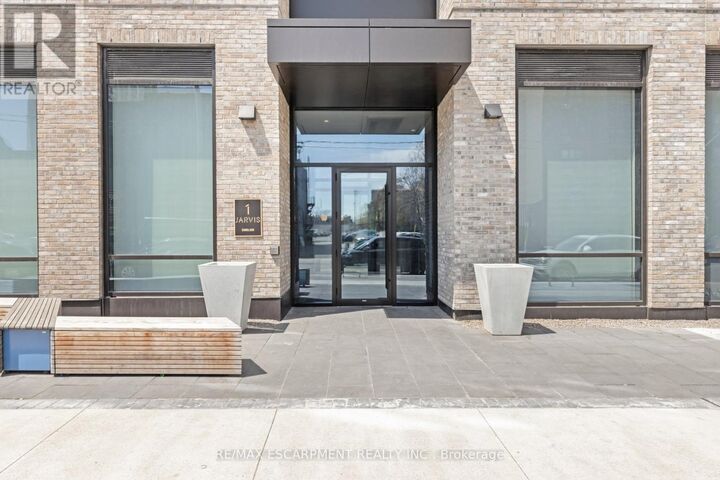 Property Photo:  1 Jarvis Street 719  ON L8R 0A8 