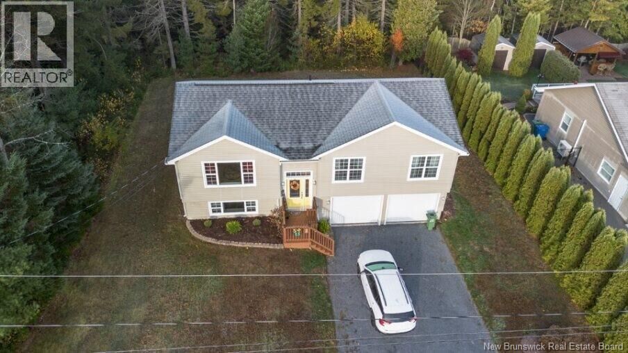 Property Photo:  16 Banshee Court  NB E2G 0A5 