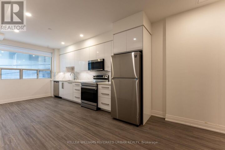Property Photo:  475 Queen Street West 201  ON M5V 2A9 