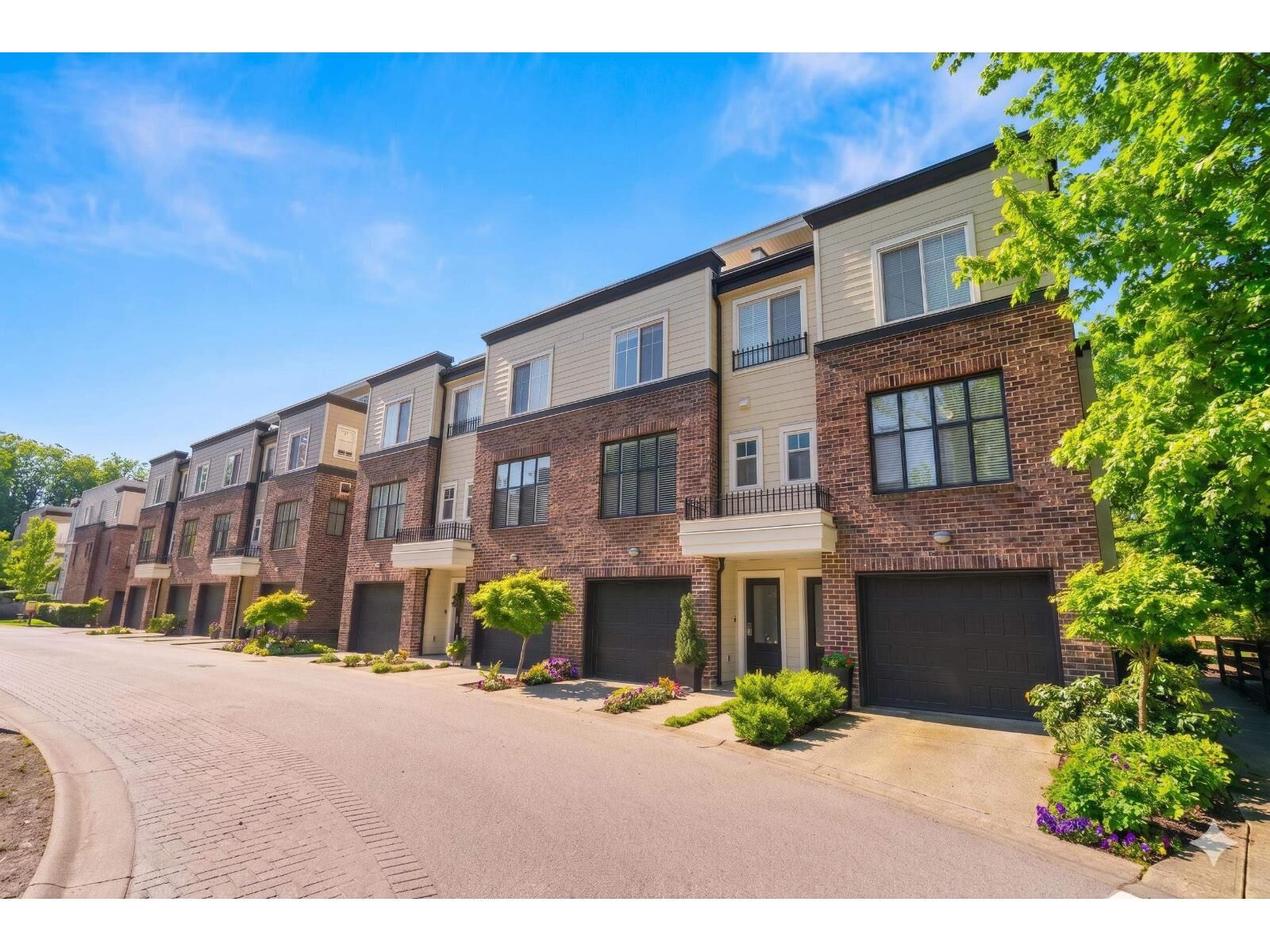 Property Photo:  15588 32 Avenue 2  BC V3Z 0G3 