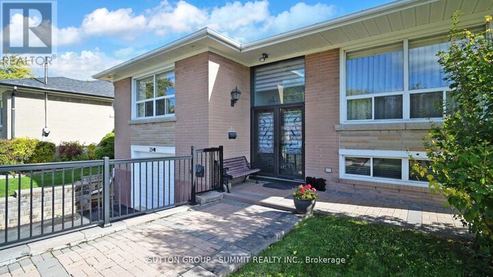 Property Photo:  29 Fallowfield Road  ON M9W 2W3 