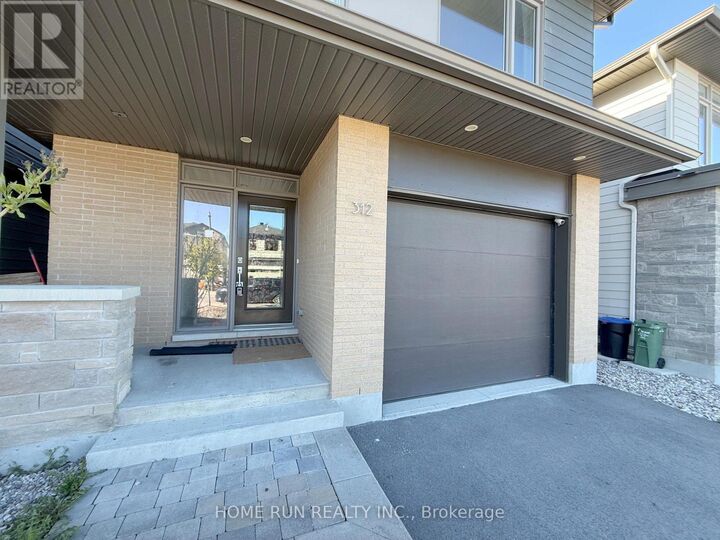 Property Photo:  312 Lysander Place  ON K1K 4K7 