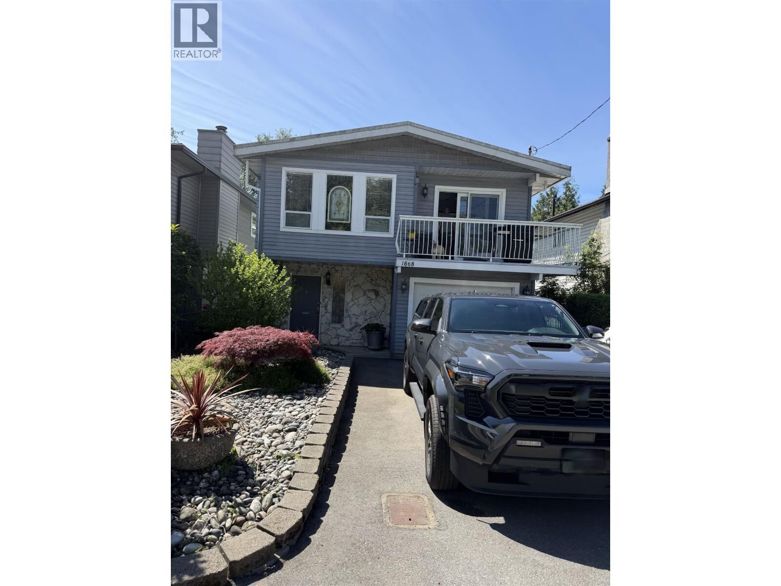 Property Photo:  1868 Coquitlam Avenue  BC V3B 1H7 