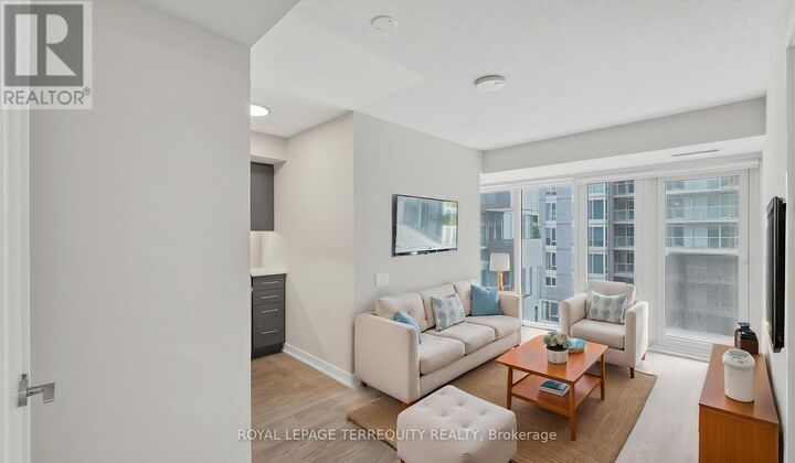 Property Photo:  38 Monte Kwinter Court 527  ON M3H 0E2 