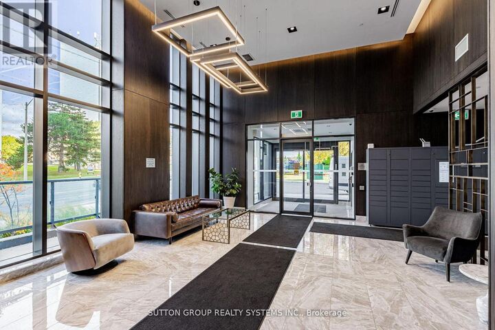 Property Photo:  1461 Southwest Lawrence Avenue 611  ON M6L 0A6 