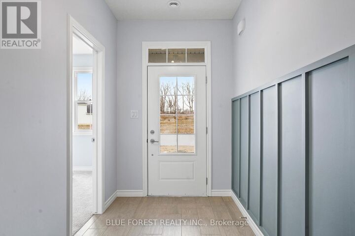 Property Photo:  25 Harbour Way  ON N5L 1C5 