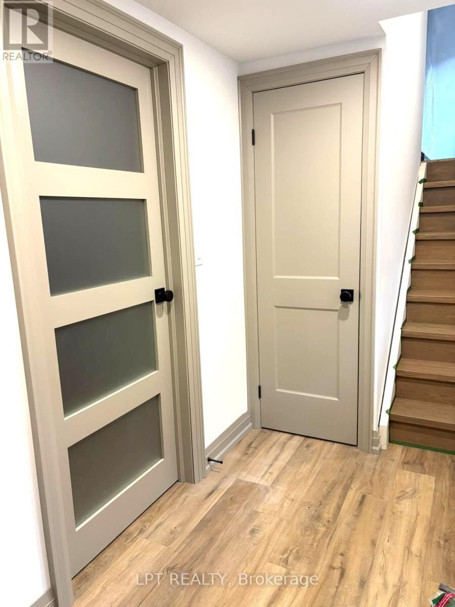 Property Photo:  51 Enfield Avenue  ON M8W 1T6 