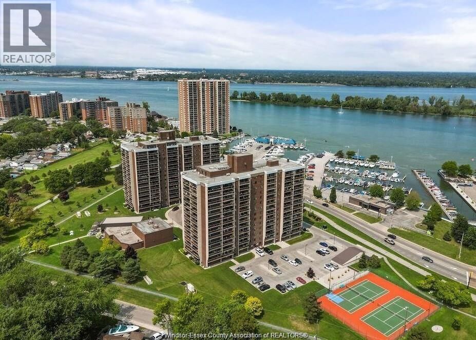 Property Photo:  9099 Riverside Drive East 816E  ON N8S 4R1 