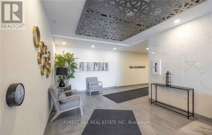 Property Photo:  104 Garment Street 1602  ON N2G 0C8 