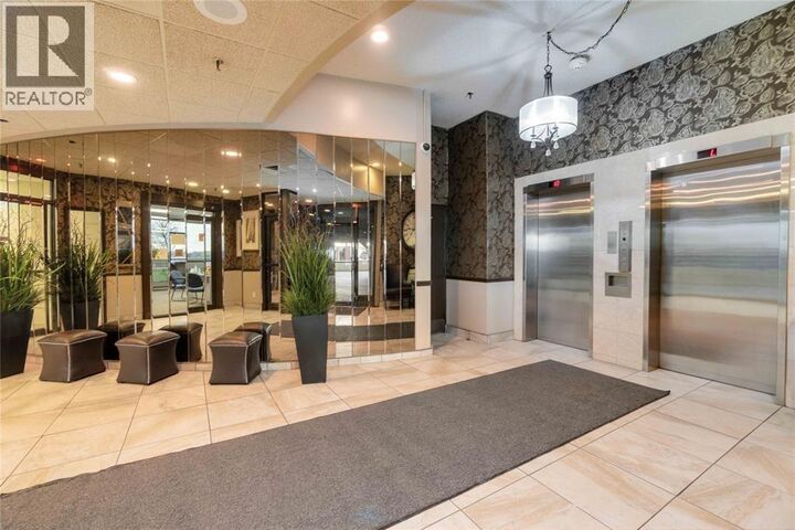 Property Photo:  155 Front Street North 910  ON N7T 7V5 