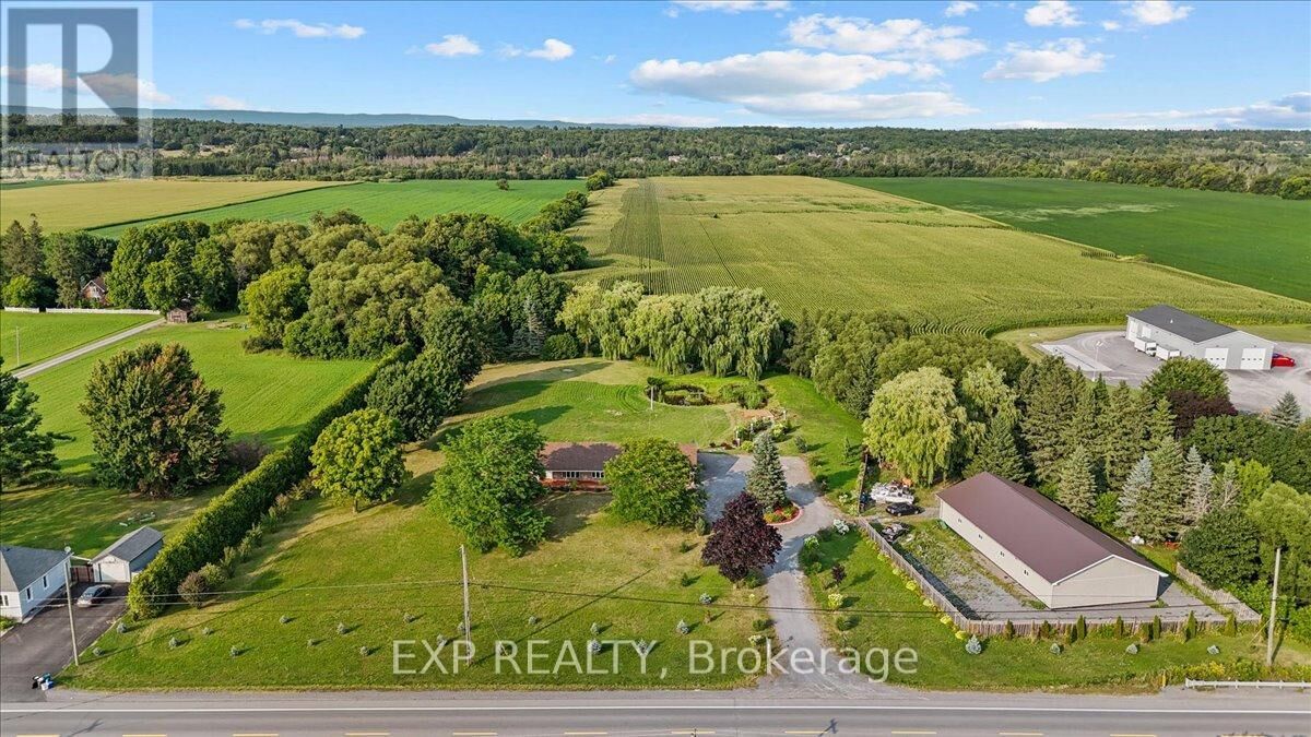 Property Photo:  3382 Carp Road  ON K0A 1L0 