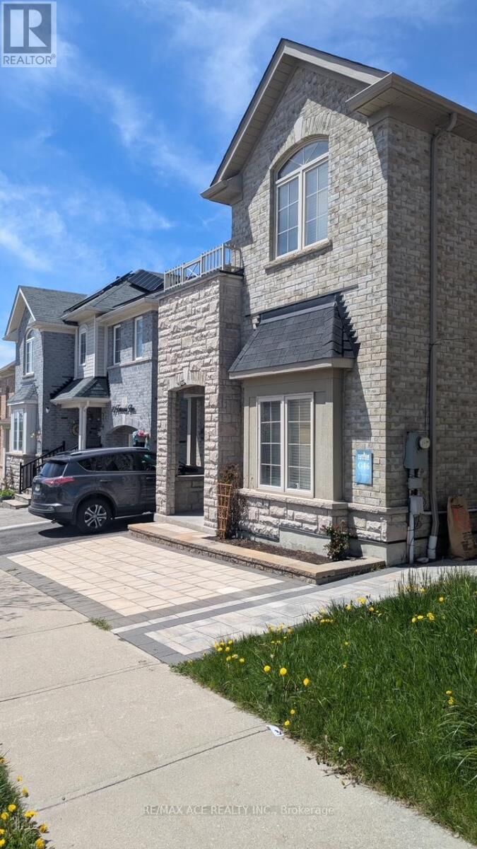 Property Photo:  12 Formosa Avenue East Bsmt  ON L1Z 0M6 