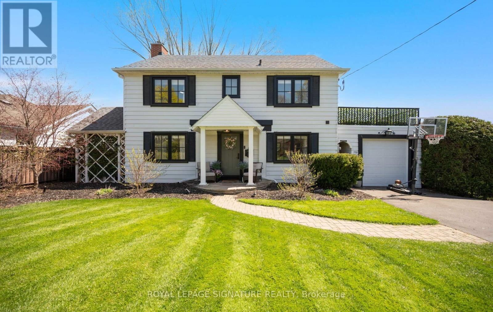 Property Photo:  773 Masson Street  ON L1G 5A7 