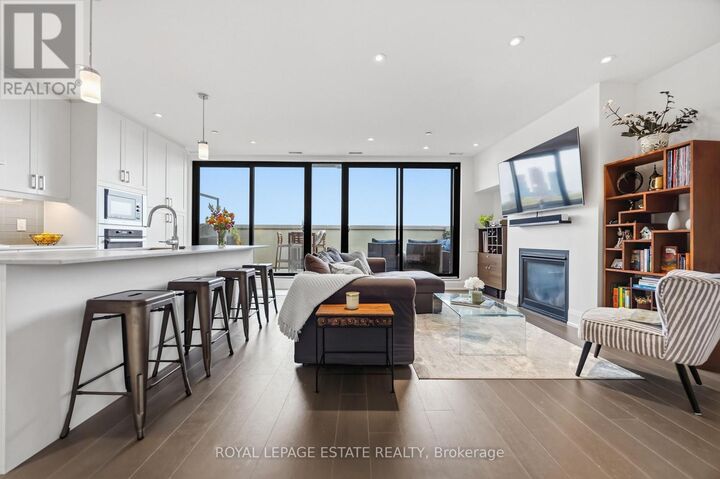 Property Photo:  365 Beech Avenue 511  ON M4E 0C2 
