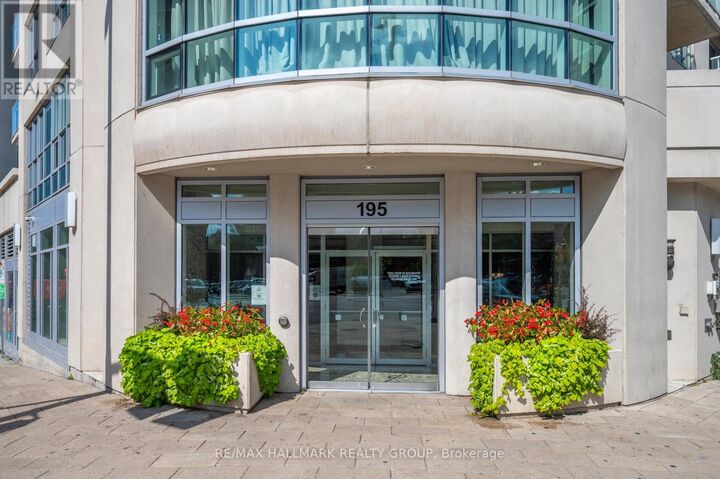 Property Photo:  195 Besserer Street 2602  ON K1N 0B6 