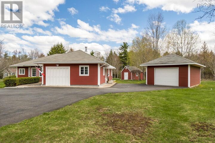 Property Photo:  141 Morris Crescent  NS B4N 0K3 