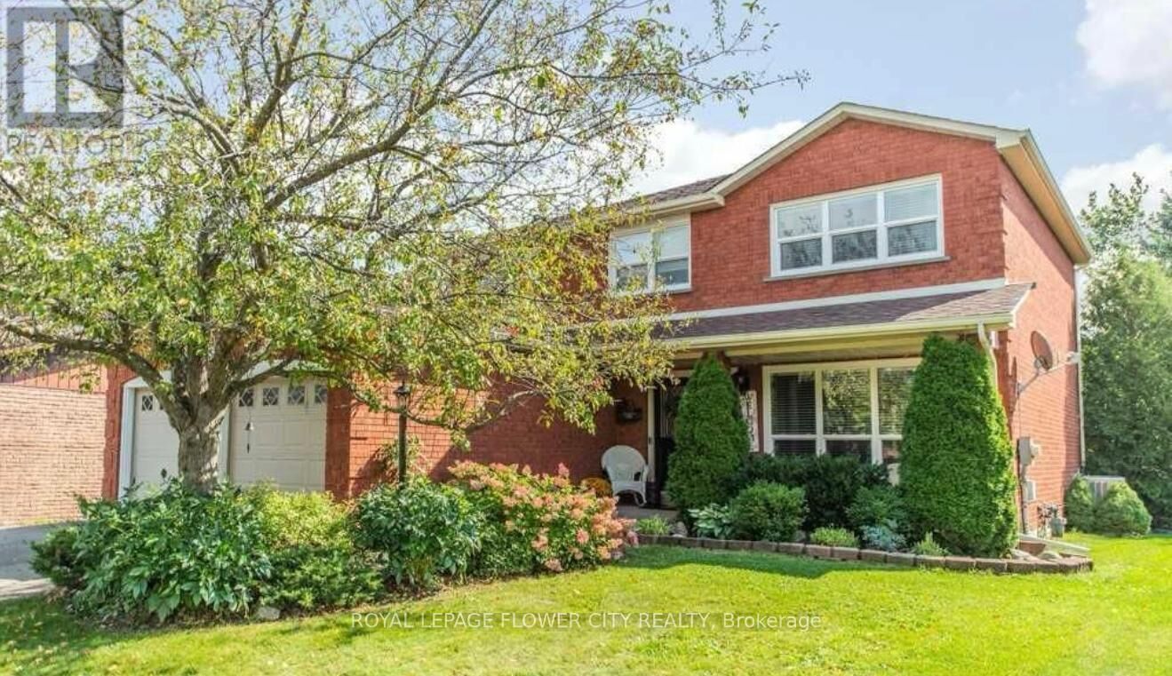 Property Photo:  116 Lindsay Court  ON L9W 4H1 