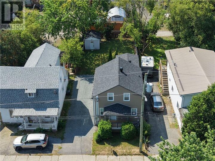 Property Photo: 177 St. George Street ON P3C 2W9