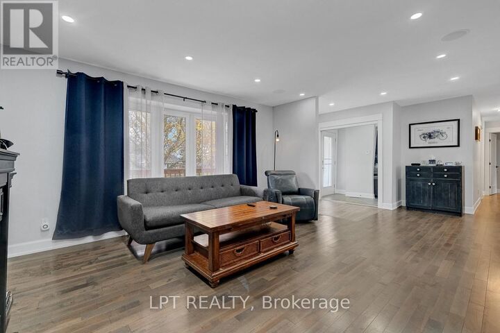 Property Photo:  17 George Street  ON K4R 1B9 