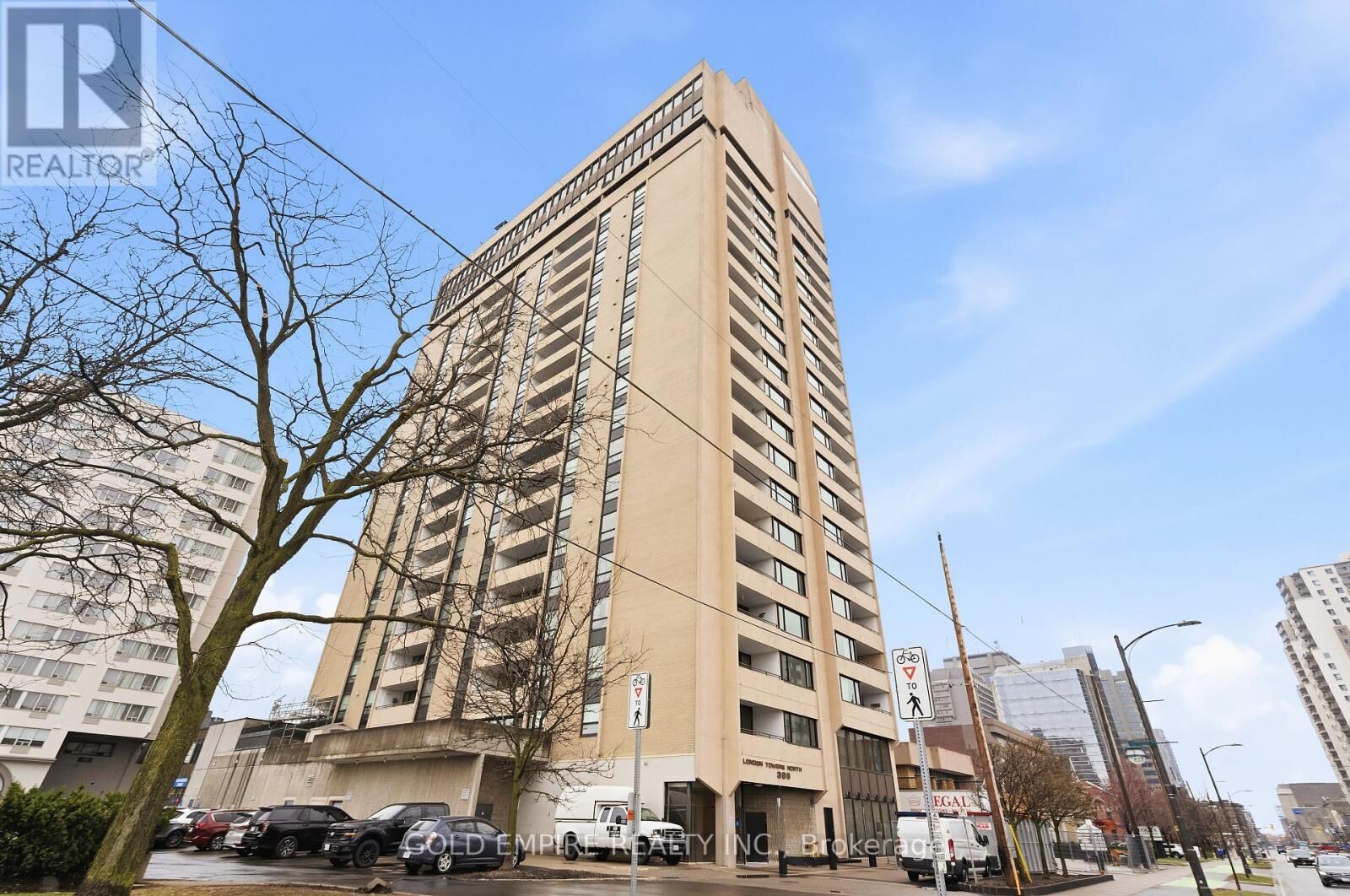 Property Photo:  389 Dundas Street 701  ON N6B 3L5 
