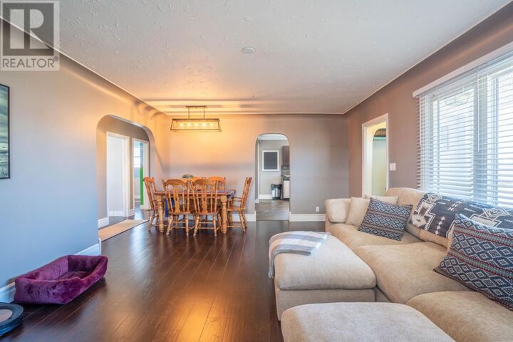 Property Photo:  549 Morrison Ave  ON P6B 3Z7 