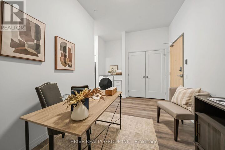 Property Photo:  373 Hill Street 402  ON N6B 1E3 