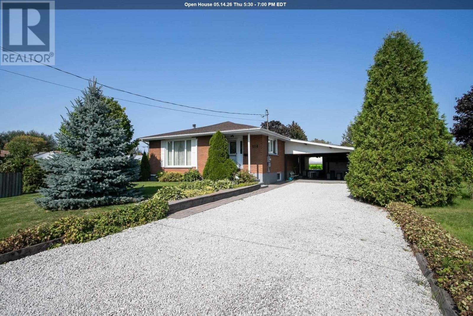 Property Photo:  114 Patricia Ave  ON P6C 2A4 