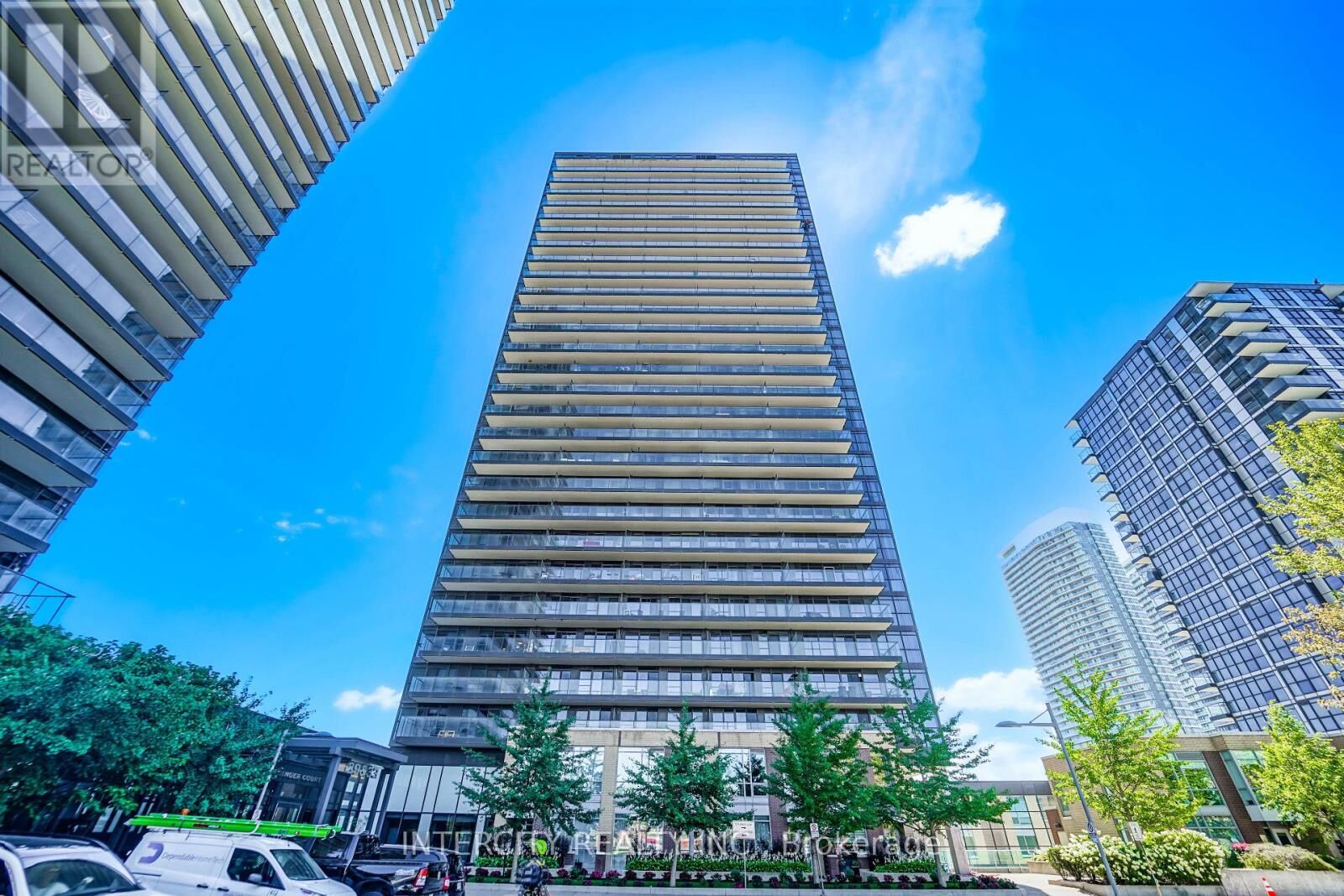 Property Photo:  29 Singer Court 3002  ON M2K 0B3 
