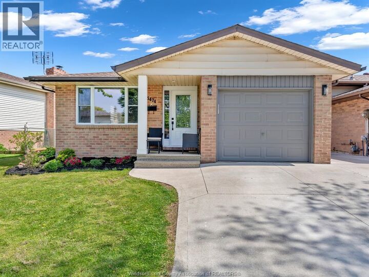Property Photo:  3474 Deerbrook  ON N8R 2E4 