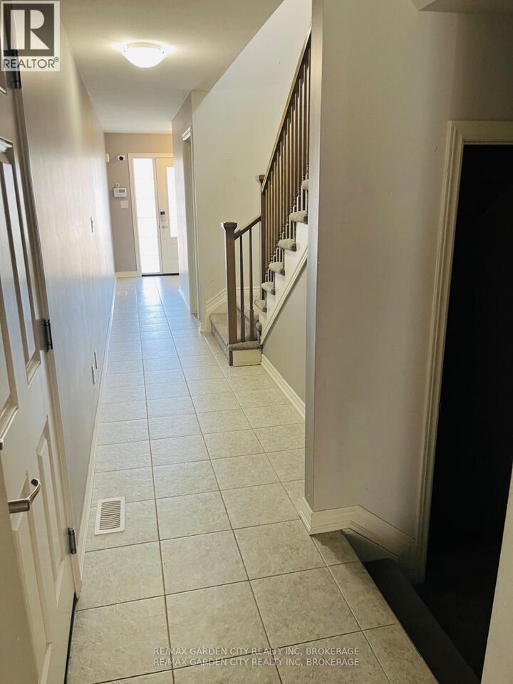 Property Photo:  79 Heron Street  ON L3C 0G8 