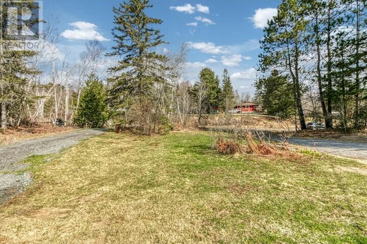 Property Photo:  58 Whippoorwill Road  ON P3E 4N1 