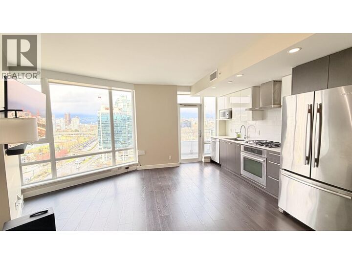 Property Photo:  1618 Quebec Street 2015  BC V6A 0C5 