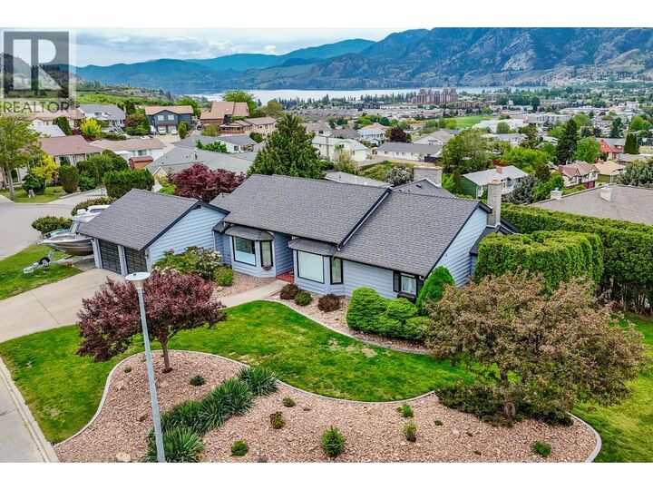 Property Photo:  126 Brentview Place  BC V2A 8H2 