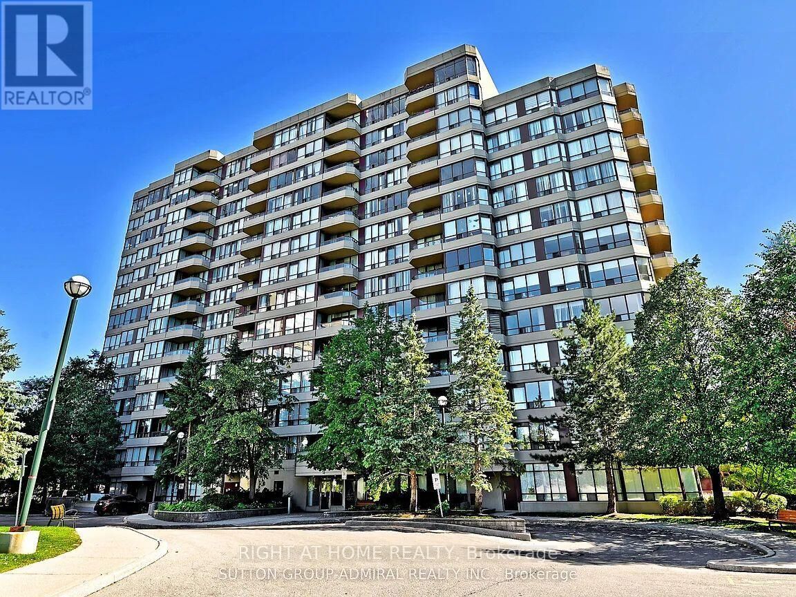 Property Photo:  91 Townsgate Drive North 411  ON L4J 8E8 