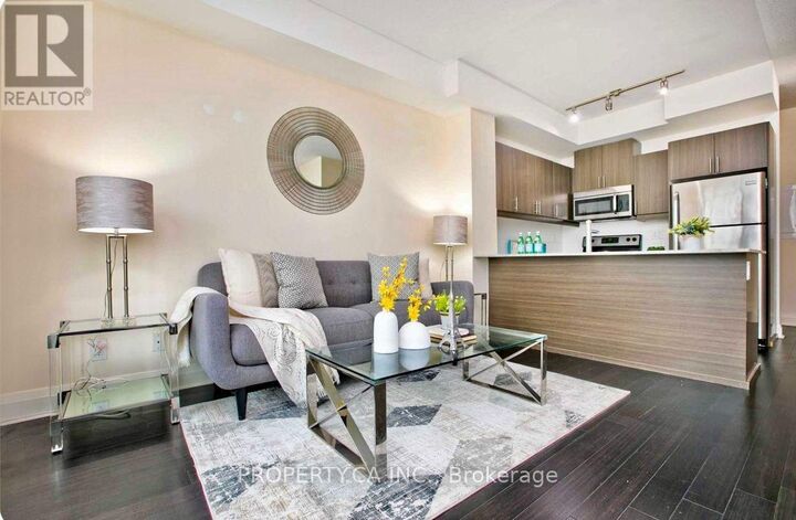 Property Photo:  17 Kenaston Gardens 714  ON M2K 0B9 