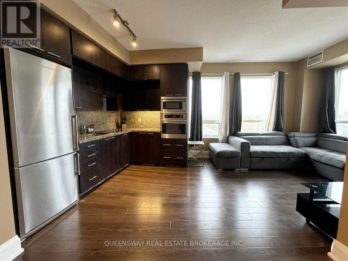 Property Photo:  120 Harrison Garden Boulevard 806  ON M2N 0H1 